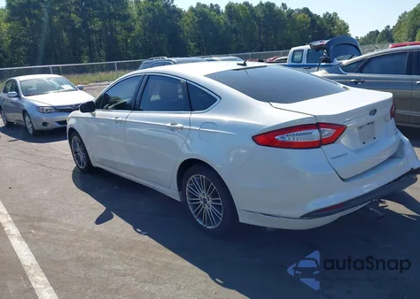 2013 Ford Fusion Se z USA, uszkodzony, nr VIN 3FA6P0HR7DR319044